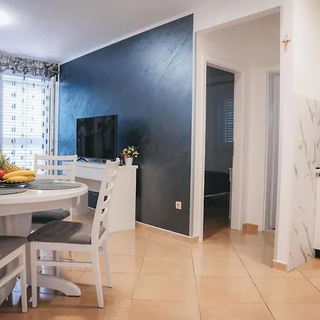 3 * Promajna