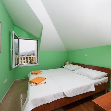 3 Aparthotel *